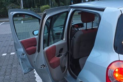 Renault Modus 123.200 km 1.700 &euro; Duisburg 47166