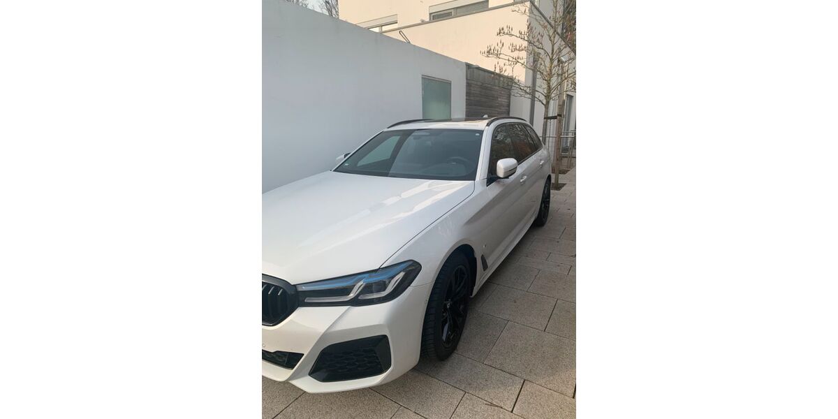 BMW 520 72.000 km 49.980 &euro; Düsseldorf 40213