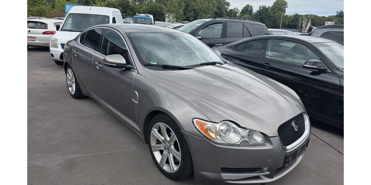 Jaguar XF 220.000 km 4.500 &euro; Moers 47441