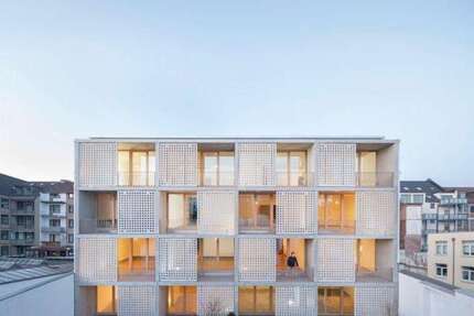 Wohnung Düsseldorf - 2 Zimmer, 93 m&sup2;, 1.674&euro; | Angebot:26032575