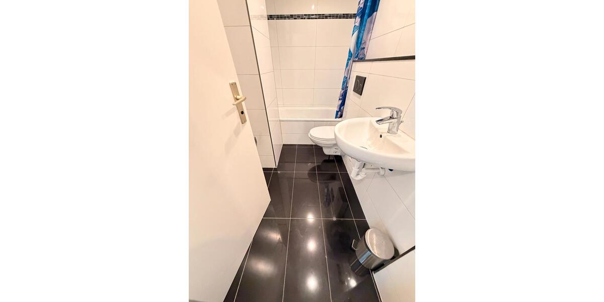 Etagenwohnung Düsseldorf Stadtbezirk 2 - 1 Zimmer, 31 m&sup2;, 559&euro; | Angebot:26704982