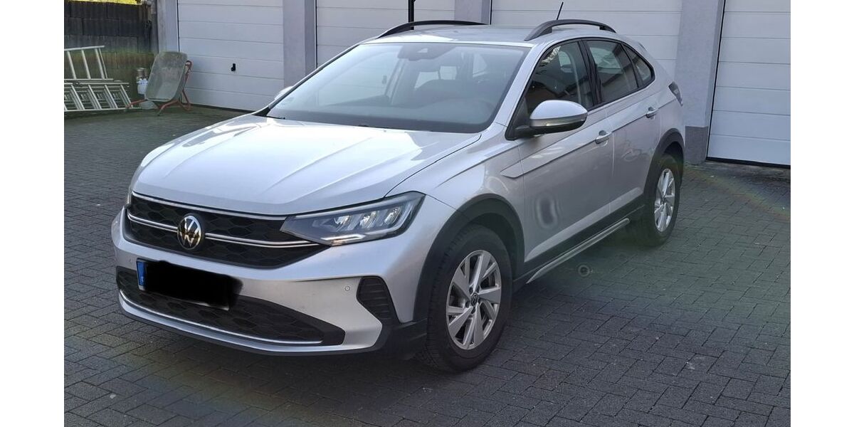 VW Taigo 25.869 km 17.850 &euro; Essen 45219