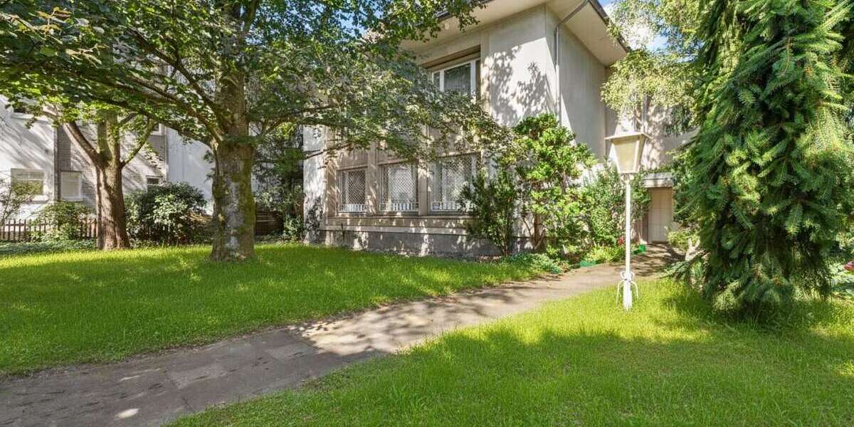 Einfamilienhaus Düsseldorf - Angermund Angermund - 14 Zimmer, 548 m&sup2;, 1.950.000&euro; | Angebot:24549045