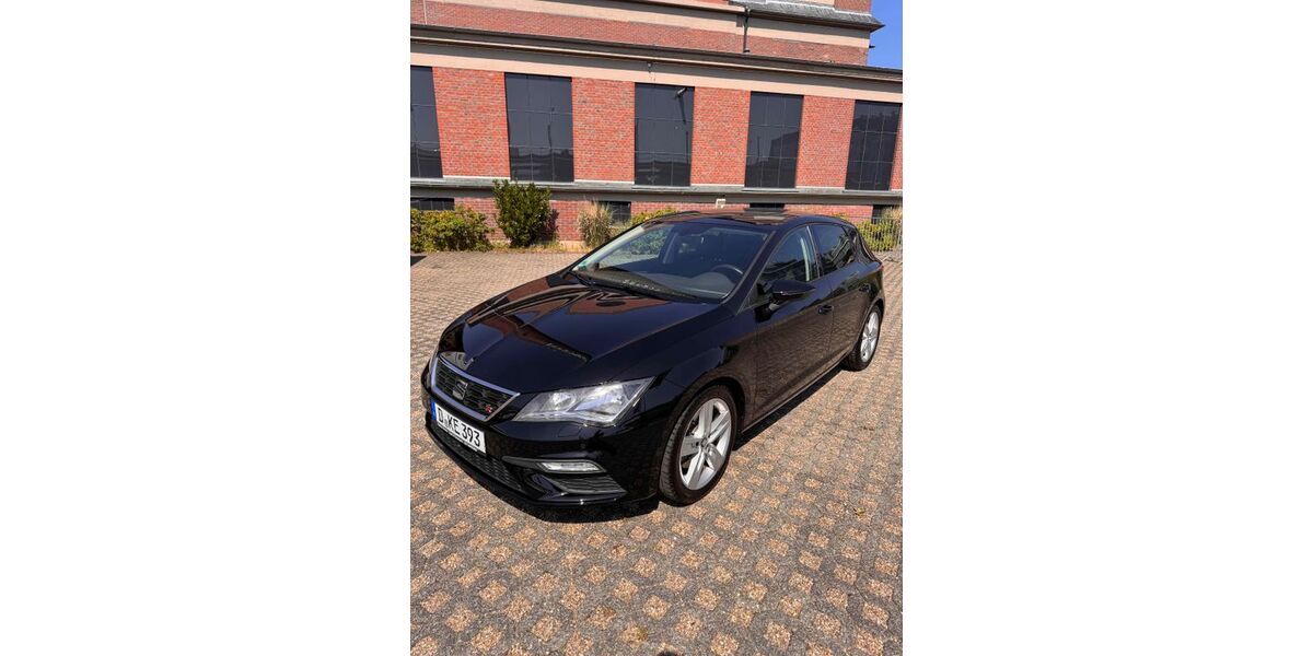 Seat Leon 132.499 km 11.000 &euro; Düsseldorf 40477