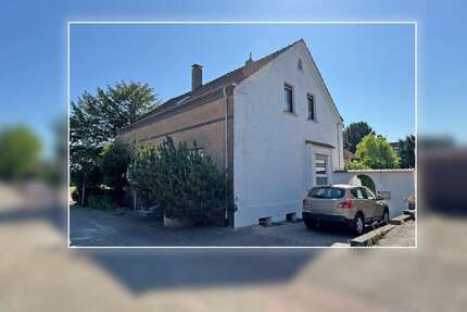 Haus Voerde - 10 Zimmer, 273 m&sup2;, 420.000&euro; | Angebot:22547176