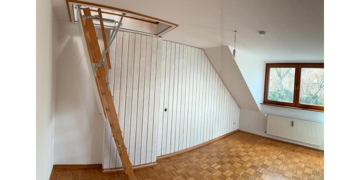 Etagenwohnung Essen Stadtbezirk III - 3.5 Zimmer, 88 m&sup2;, 879&euro; | Angebot:26021491