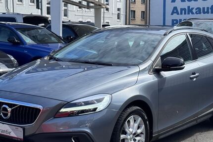 Volvo V40 95.309 km 17.950 &euro; Oberhausen 46045