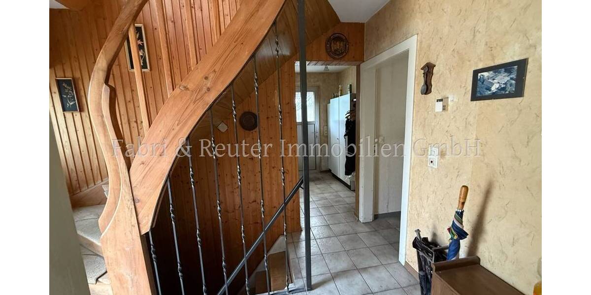 Doppelhaushälfte Grefrath - 5 Zimmer, 100 m&sup2;, 265.000&euro; | Angebot:26733372