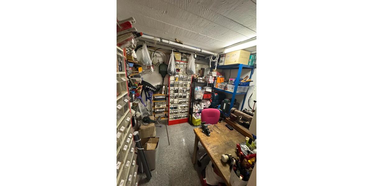 Einfamilienhaus Willich - 5 Zimmer, 430 m&sup2;, 1.900&euro; | Angebot:26645782