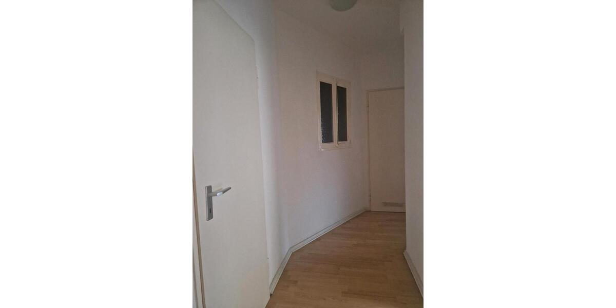 Etagenwohnung Duisburg - 1 Zimmer, 20 m&sup2;, 450&euro; | Angebot:25635938