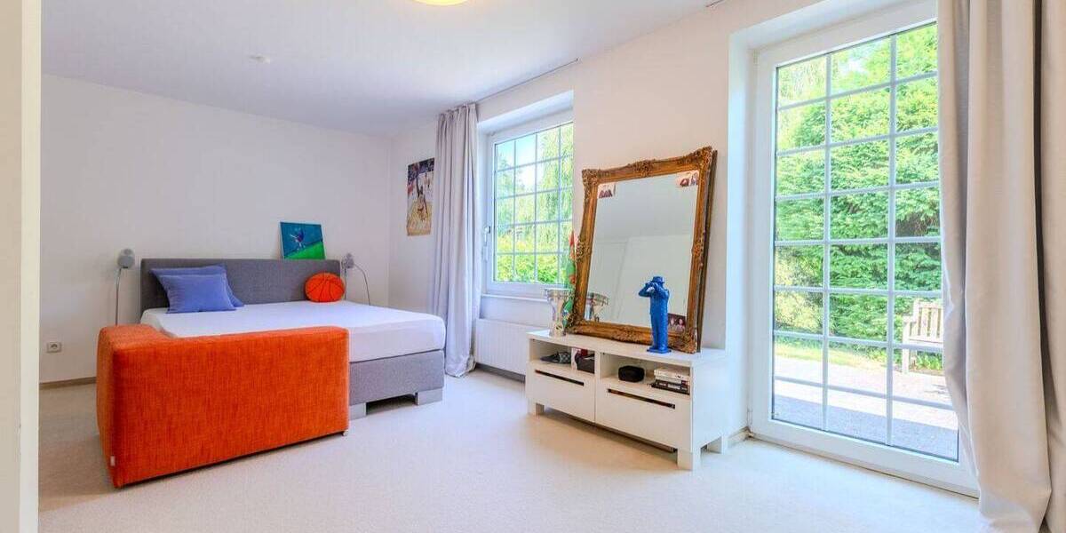 Einfamilienhaus Neuss Vogelsang - 6 Zimmer, 294 m&sup2;, 1.290.000&euro; | Angebot:25776498