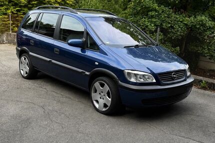 Opel Zafira 99.000 km 3.400 &euro; Essen 45356