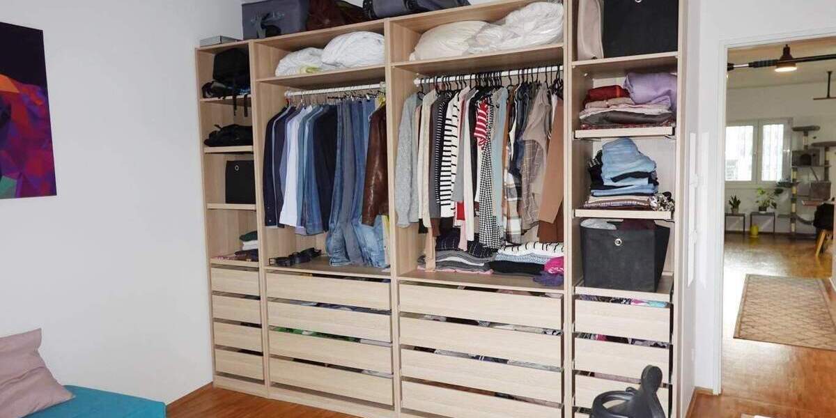 Etagenwohnung Düsseldorf Flingern Nord - 3 Zimmer, 95 m&sup2;, 1.575&euro; | Angebot:25851552