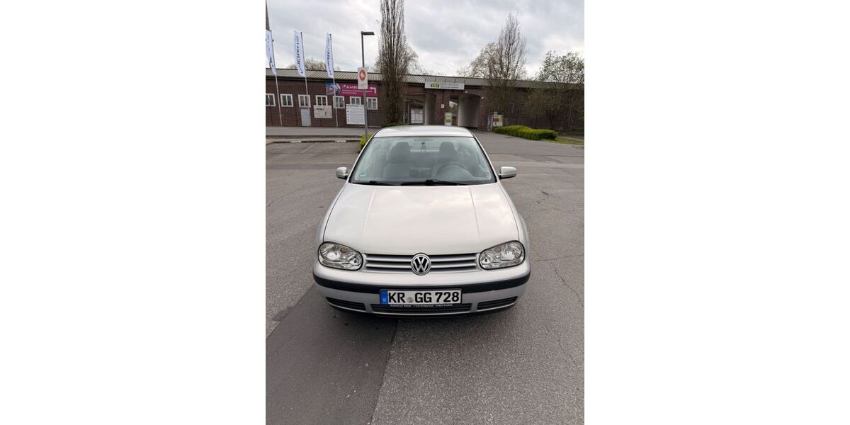 VW Golf 239.000 km 1.200 &euro; Krefeld 47805