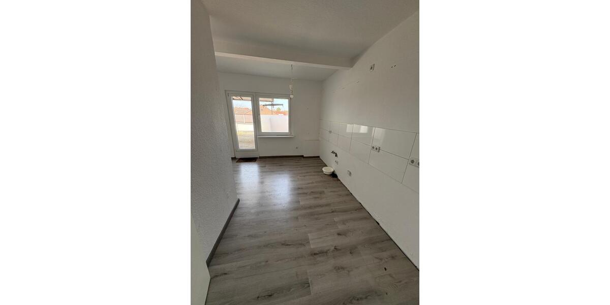 Dachgeschoßwohnung Wesel - 3 Zimmer, 82 m&sup2;, 615&euro; | Angebot:26620786