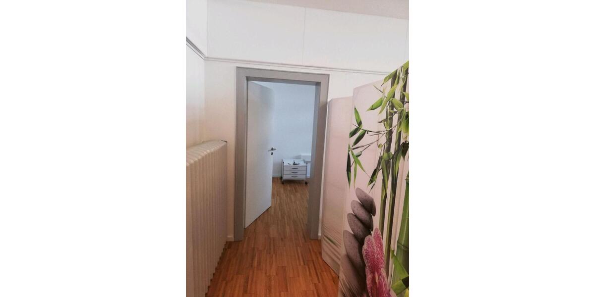 Gewerbeobjekt Düsseldorf Stadtbezirk 3 - 200&euro; | Angebot:23581173