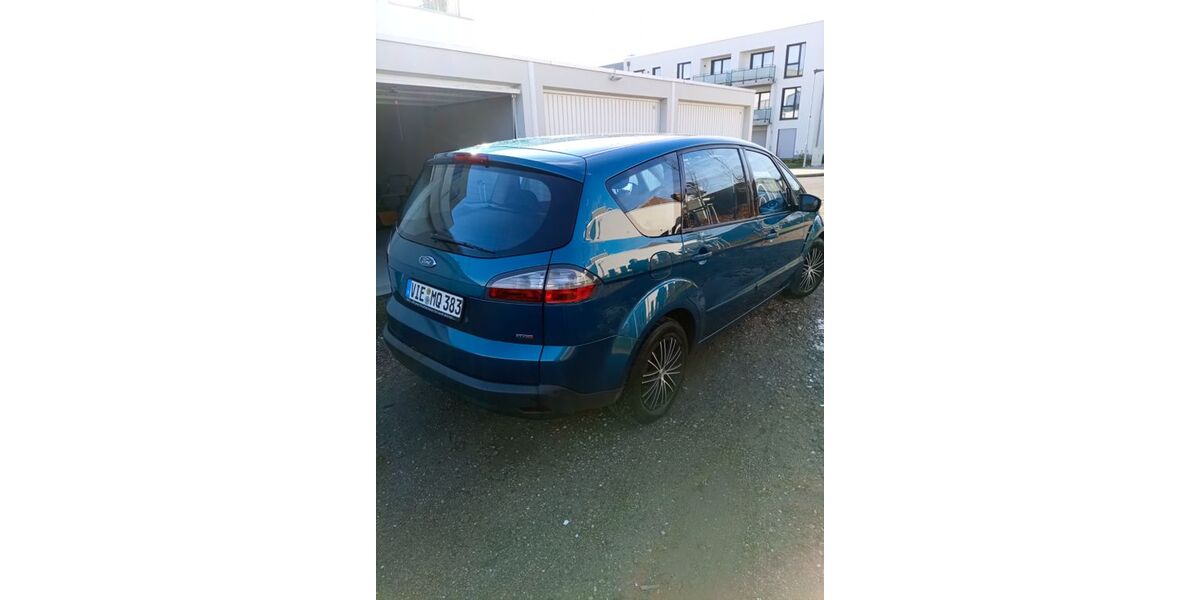 Ford S-Max 286.000 km 2.400 &euro; Viersen 41749