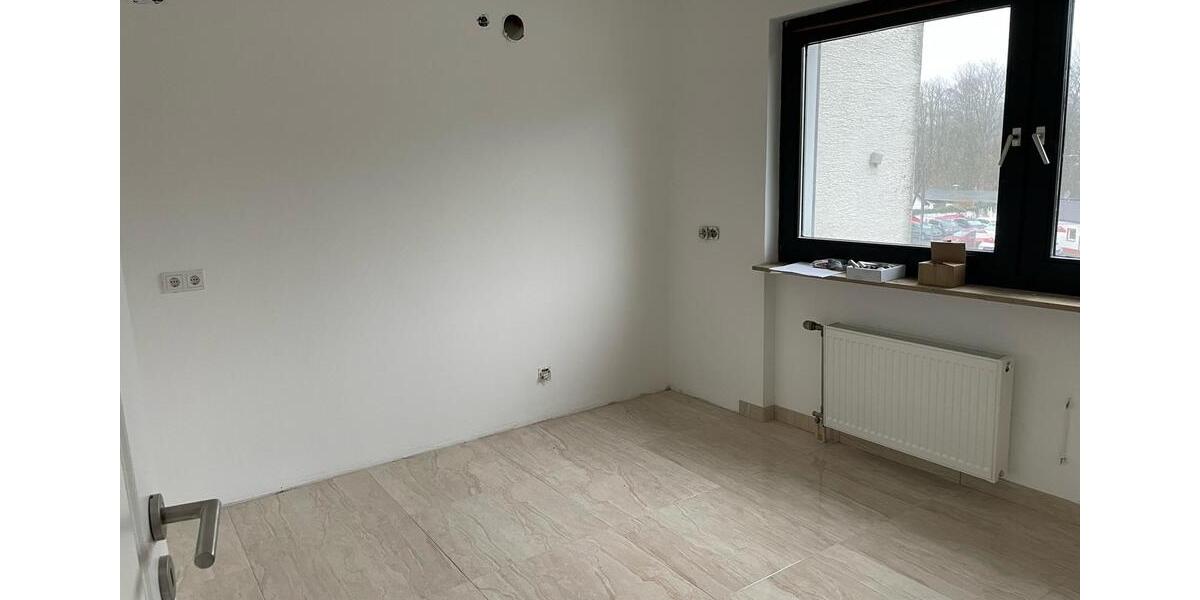 Reihenhaus Düsseldorf Stadtbezirk 3 - 5 Zimmer, 165 m&sup2;, 1.800&euro; | Angebot:25967730