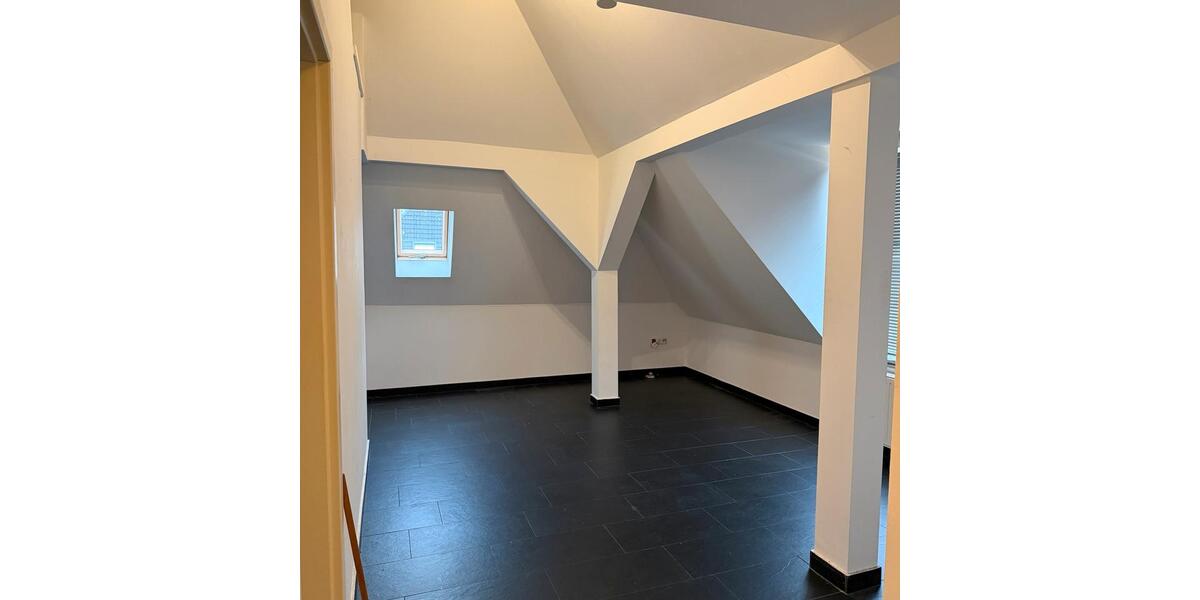 Maisonettenwohnung Kamp-Lintfort Lintfort - 2.5 Zimmer, 45 m&sup2;, 680&euro; | Angebot:23759670