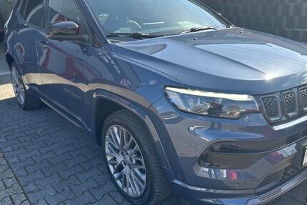 Jeep Compass 79.600 km 19.980 &euro; Voerde 46562