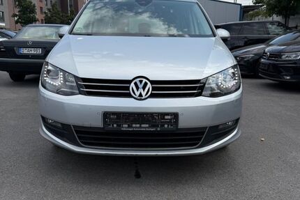 VW Sharan 223.248 km 9.950 &euro; Düsseldorf 40597