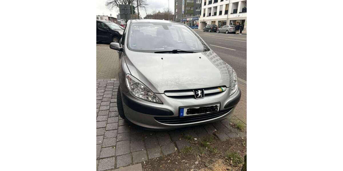Peugeot 307 160.000 km 2.100 &euro; Duisburg 47119