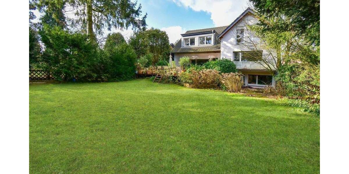 Einfamilienhaus Duisburg / Huckingen Huckingen - 7 Zimmer, 243 m&sup2;, 999.000&euro; | Angebot:25741652