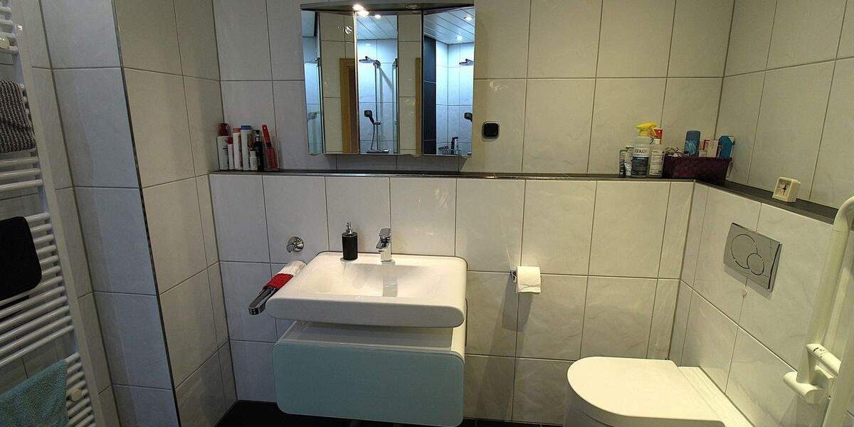 Reihenmittelhaus Gladbeck Zweckel - 6 Zimmer, 150 m&sup2;, 385.000&euro; | Angebot:25683226