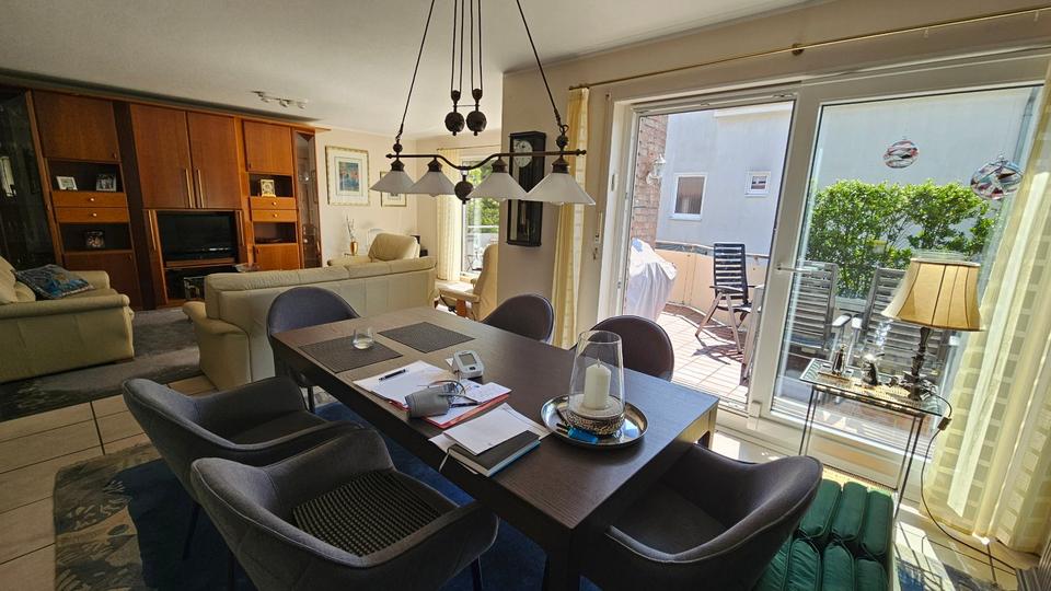 Etagenwohnung Dinslaken - 3 Zimmer, 113 m&sup2;, 1.356&euro; | Angebot:26578566