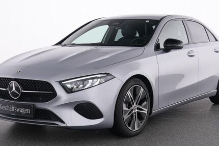 Mercedes-Benz A 180 6.649 km 31.995 &euro; Essen 45309
