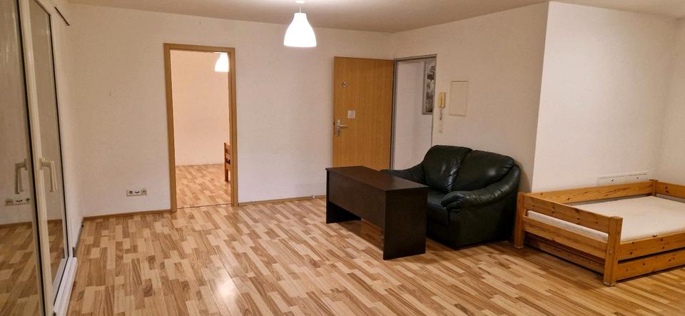 Etagenwohnung Düsseldorf Stadtbezirk 5 - 1 Zimmer, 62 m&sup2;, 1.060&euro; | Angebot:25963704