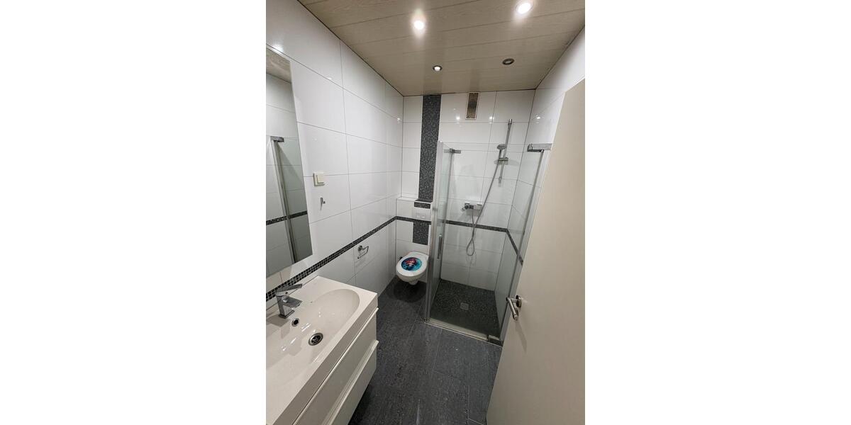 Reihenhaus Duisburg Walsum - 1 Zimmer, 75 m&sup2;, 235.000&euro; | Angebot:27256438