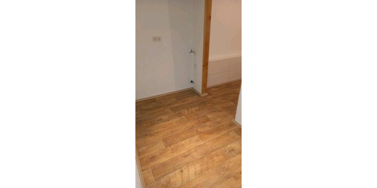 Etagenwohnung Kamp-Lintfort Lintfort - 2.5 Zimmer, 91 m&sup2;, 1.000&euro; | Angebot:26494627