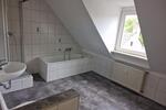 Dachgeschoßwohnung Oberhausen Osterfeld - 2 Zimmer, 80 m&sup2;, 600&euro; | Angebot:26725739