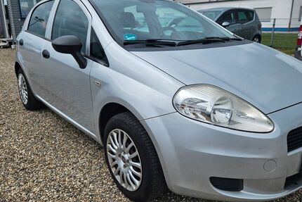 Fiat Grande Punto 180.000 km 3.280 &euro; Rheinberg 47495
