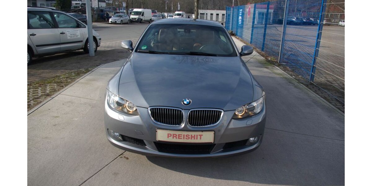 BMW 330 146.000 km 14.880 &euro; Bottrop 46242