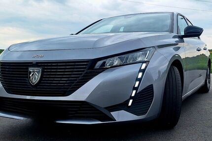 Peugeot 308 23.000 km 16.100 &euro; Viersen 41747