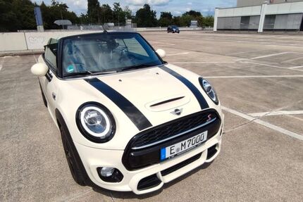 Mini Cooper S Cabrio 82.000 km 19.800 &euro; Oberhausen 46047