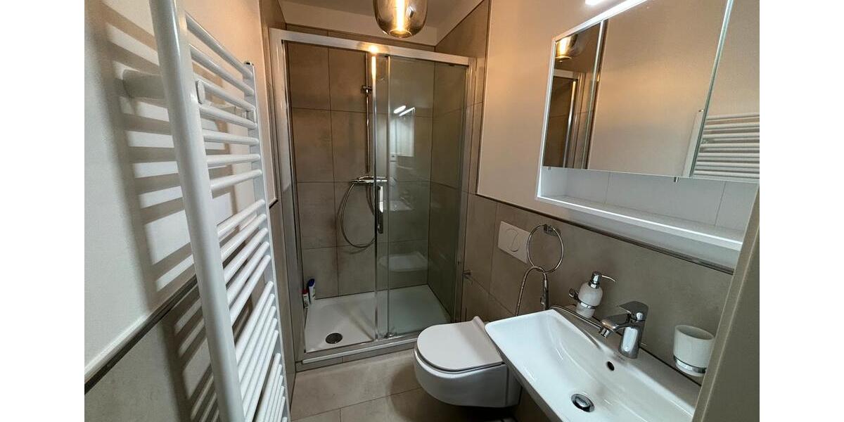 Einfamilienhaus Düsseldorf Pempelfort - 3 Zimmer, 125 m&sup2;, 2.210&euro; | Angebot:24703867