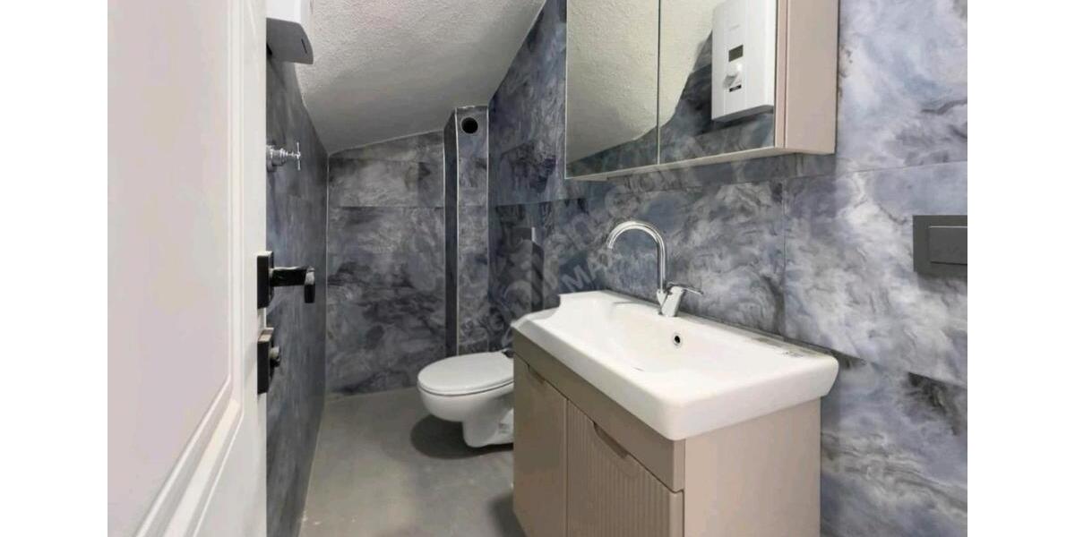 Maisonettenwohnung Duisburg Hamborn - 4 Zimmer, 120 m&sup2;, 128.000&euro; | Angebot:27231616