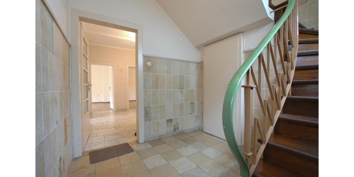 Maisonettenwohnung Düsseldorf Stadtbezirk 6 - 7 Zimmer, 185 m&sup2;, 2.900&euro; | Angebot:25960261