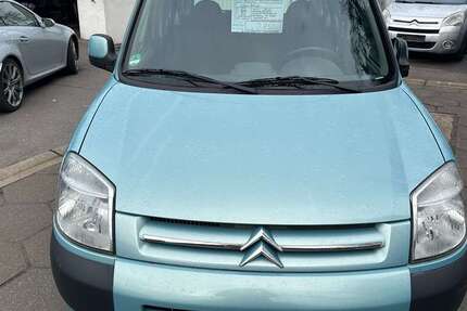 Citroen Berlingo 179.000 km 2.850 &euro; Duisburg 47169