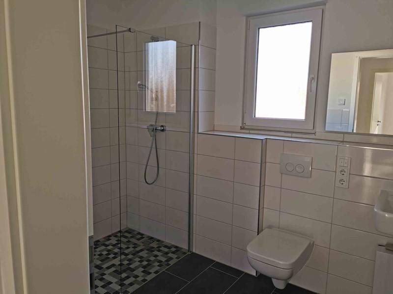 Etagenwohnung Duisburg Huckingen - 3 Zimmer, 86 m&sup2;, 1.038&euro; | Angebot:25880785
