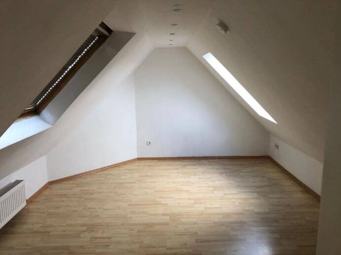 Etagenwohnung Gelsenkirchen Horst - 5 Zimmer, 85 m&sup2;, 770&euro; | Angebot:26684244