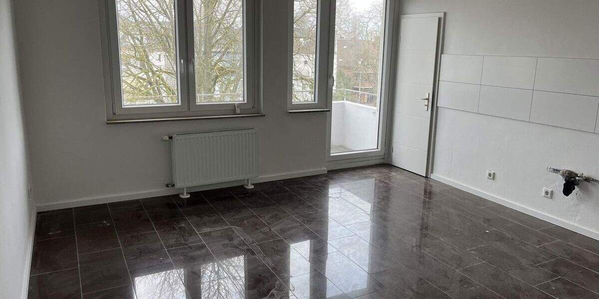 Etagenwohnung Krefeld Stadtmitte - 3 Zimmer, 91 m&sup2;, 710&euro; | Angebot:25780302