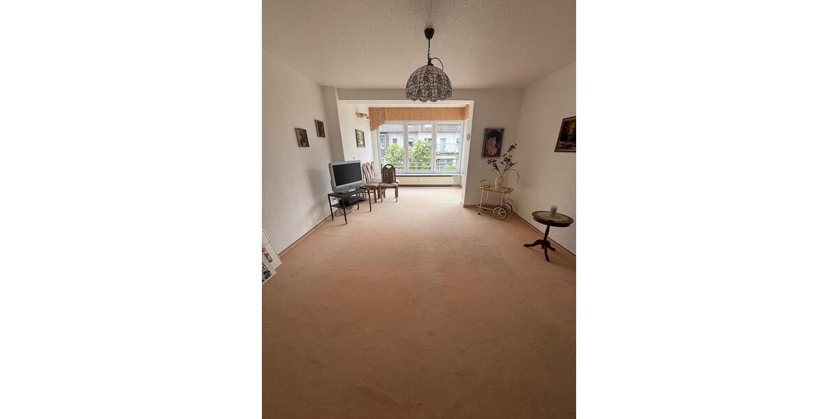Etagenwohnung Duisburg Mittelmeiderich - 3 Zimmer, 80 m&sup2;, 850&euro; | Angebot:26496121