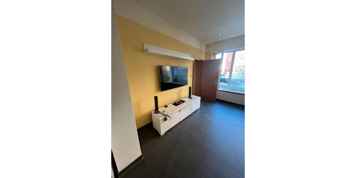 Einfamilienhaus Duisburg Mittelmeiderich - 3.5 Zimmer, 192 m&sup2;, 320.000&euro; | Angebot:27200480