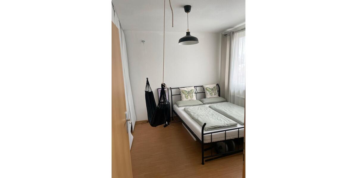 Etagenwohnung Duisburg - 2 Zimmer, 43 m&sup2;, 850&euro; | Angebot:25052504