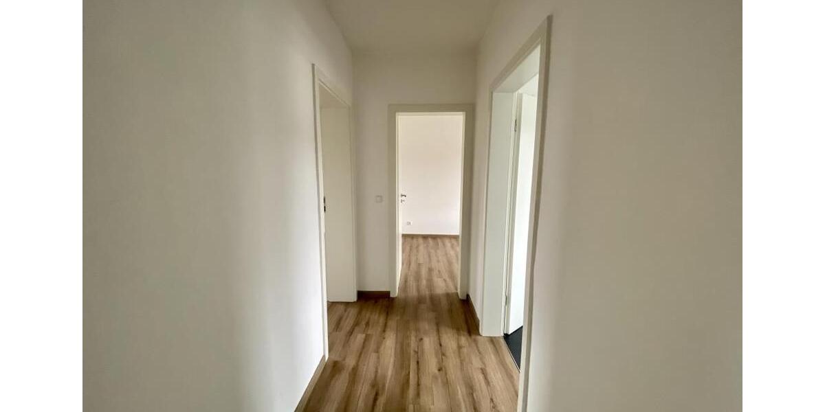Etagenwohnung Krefeld Benrad - 3 Zimmer, 65 m&sup2;, 560&euro; | Angebot:25861516
