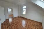 Dachgeschoßwohnung Duisburg Mittelmeiderich - 3 Zimmer, 95 m&sup2;, 700&euro; | Angebot:26699614